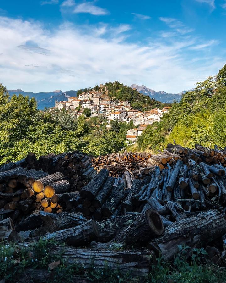 Deliziosa Casetta Sull'Appennino Toscano Montefegatesi Exterior foto