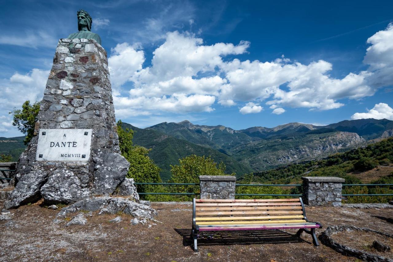 Deliziosa Casetta Sull'Appennino Toscano Montefegatesi Exterior foto