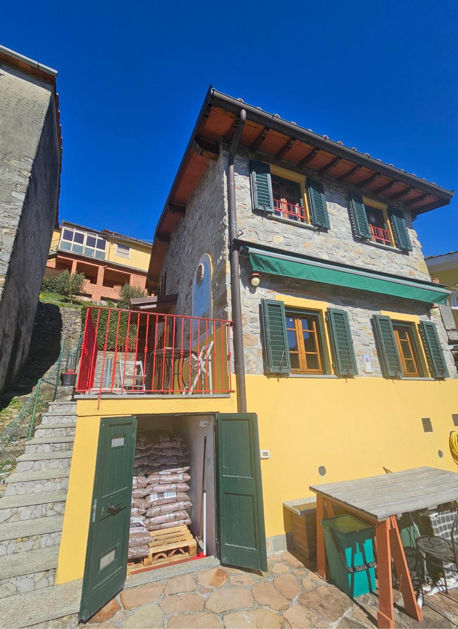 Deliziosa Casetta Sull'Appennino Toscano Montefegatesi Exterior foto